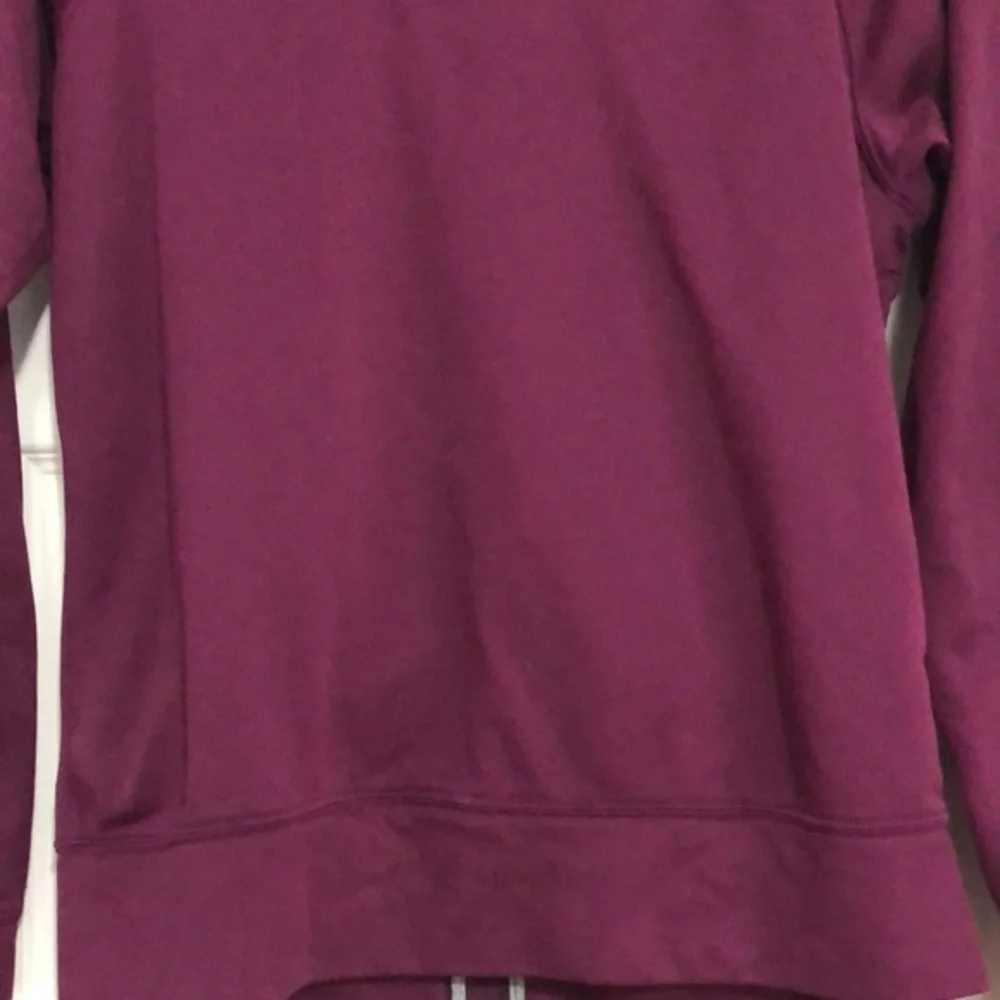 Nike girls full zip jacket size 4-6 plum purple color. Fall school FINAL‎ PRICE